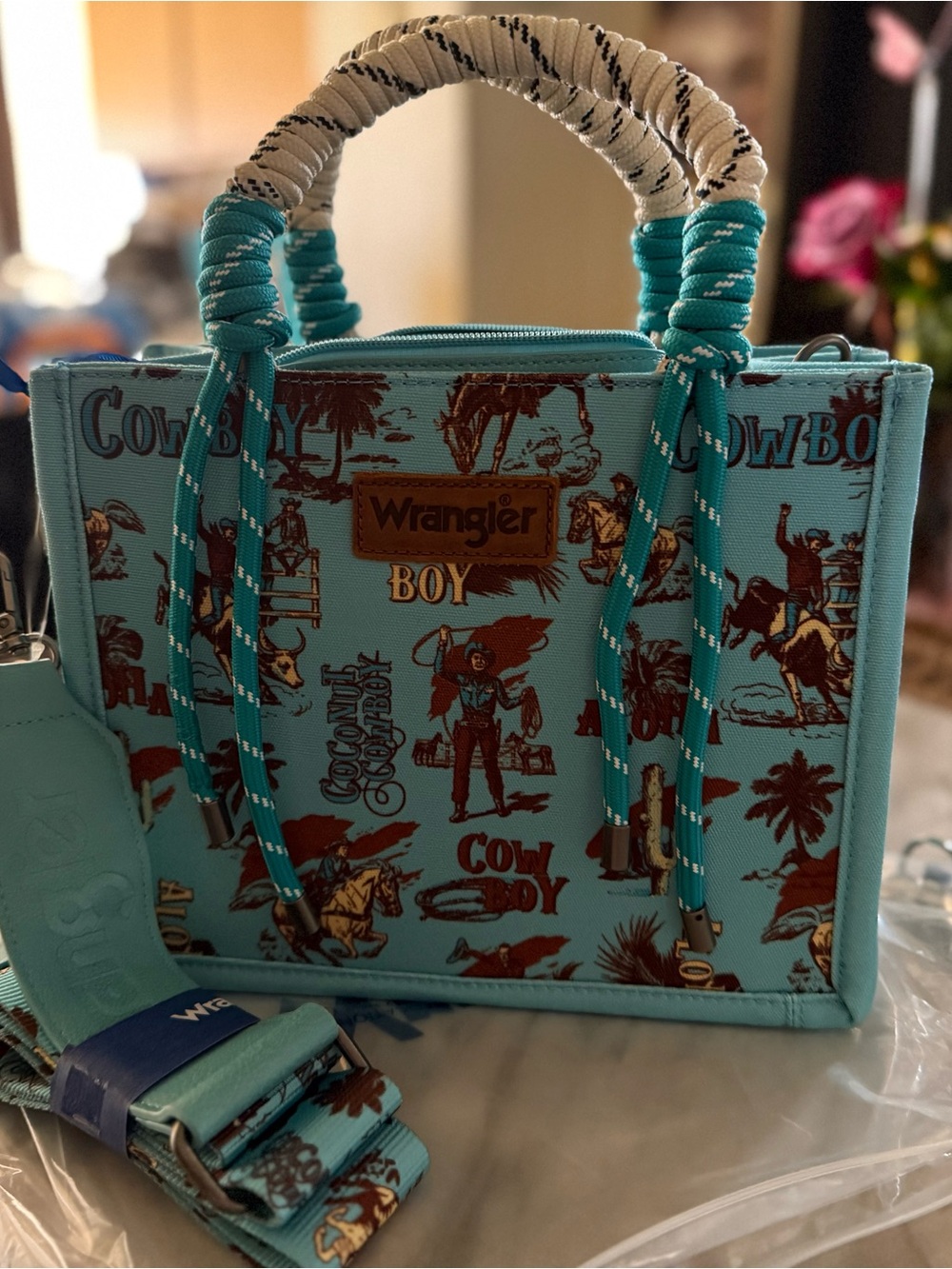 New rare Wrangler Turquoise and Brown Cowboy Print Tote